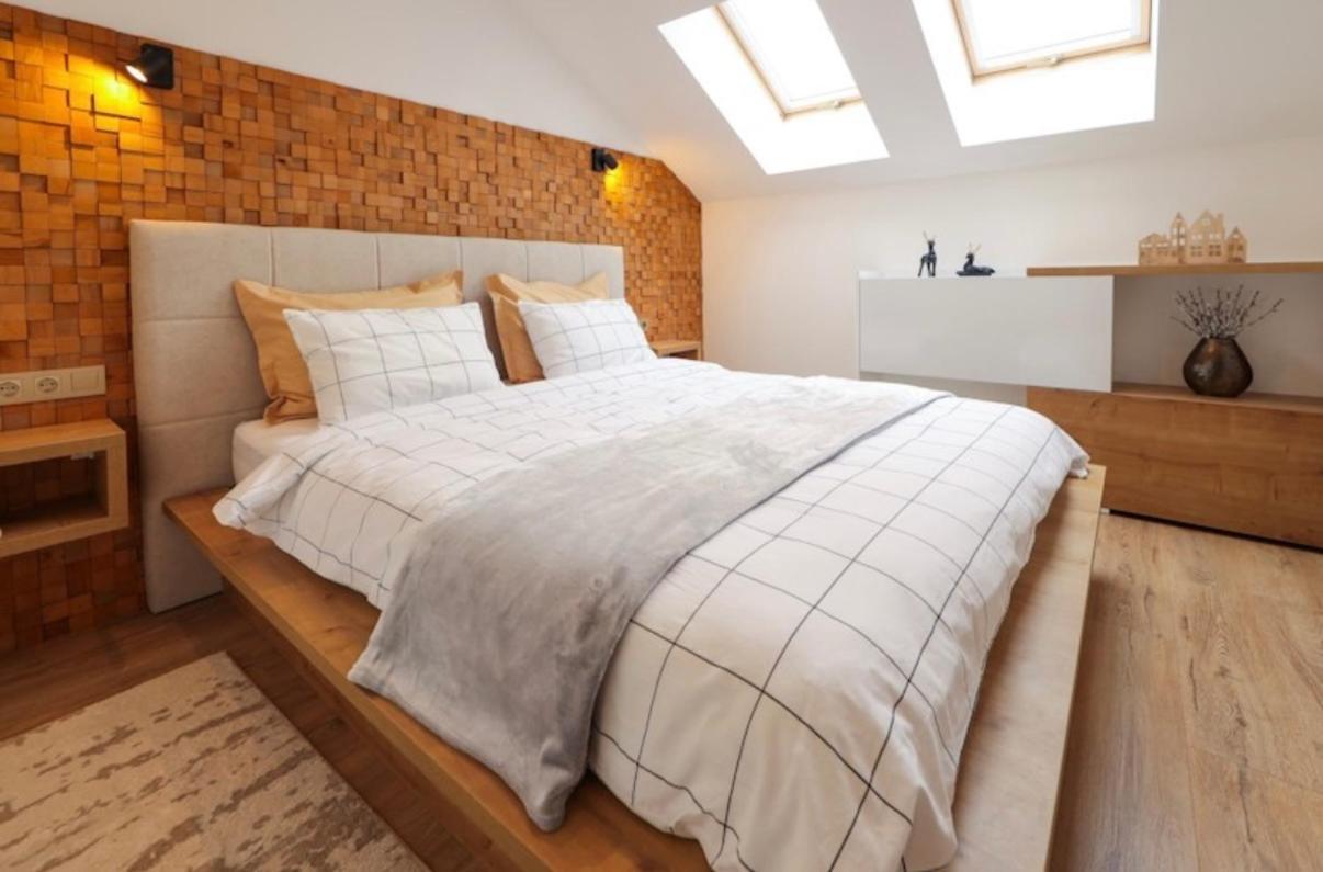 Designer At Pirin Sense Apartment