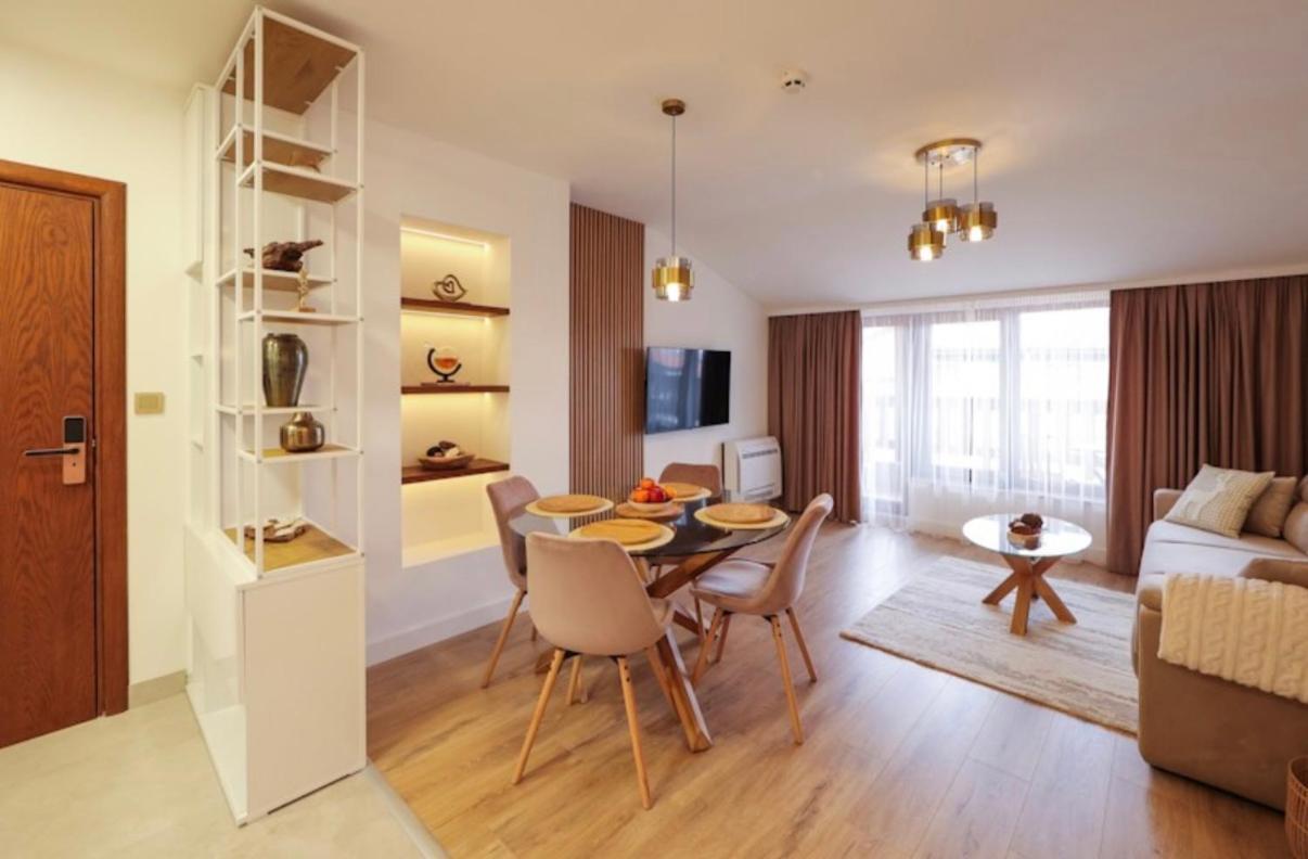 Designer At Pirin Sense