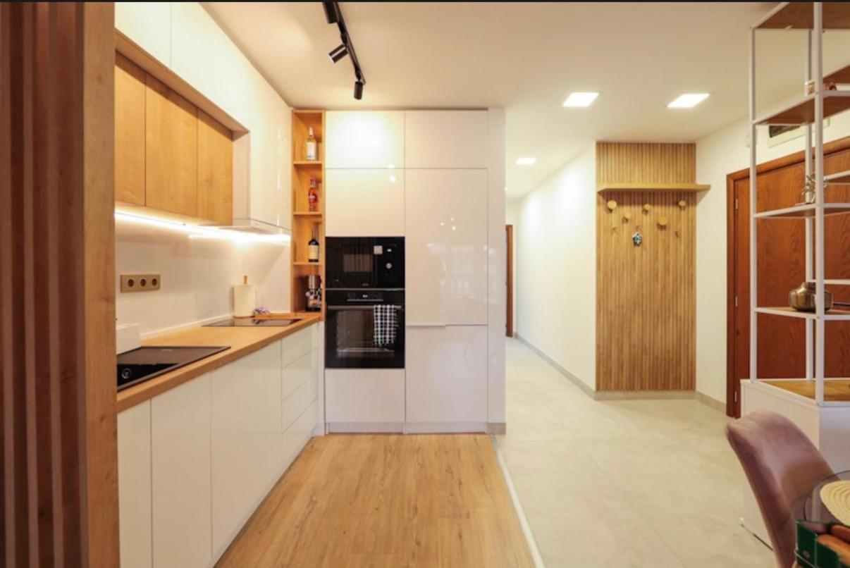 Designer At Pirin Sense Apartment *